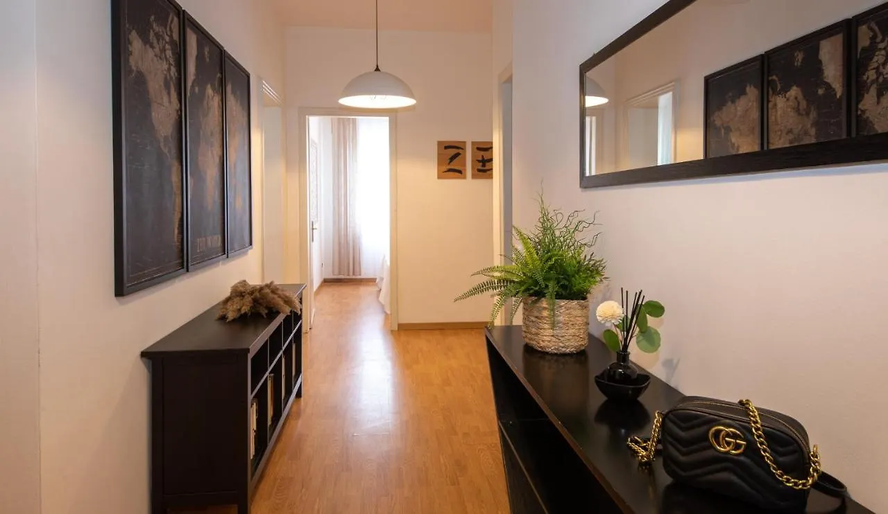 Condominio Sirene Lido di Jesolo 0*,